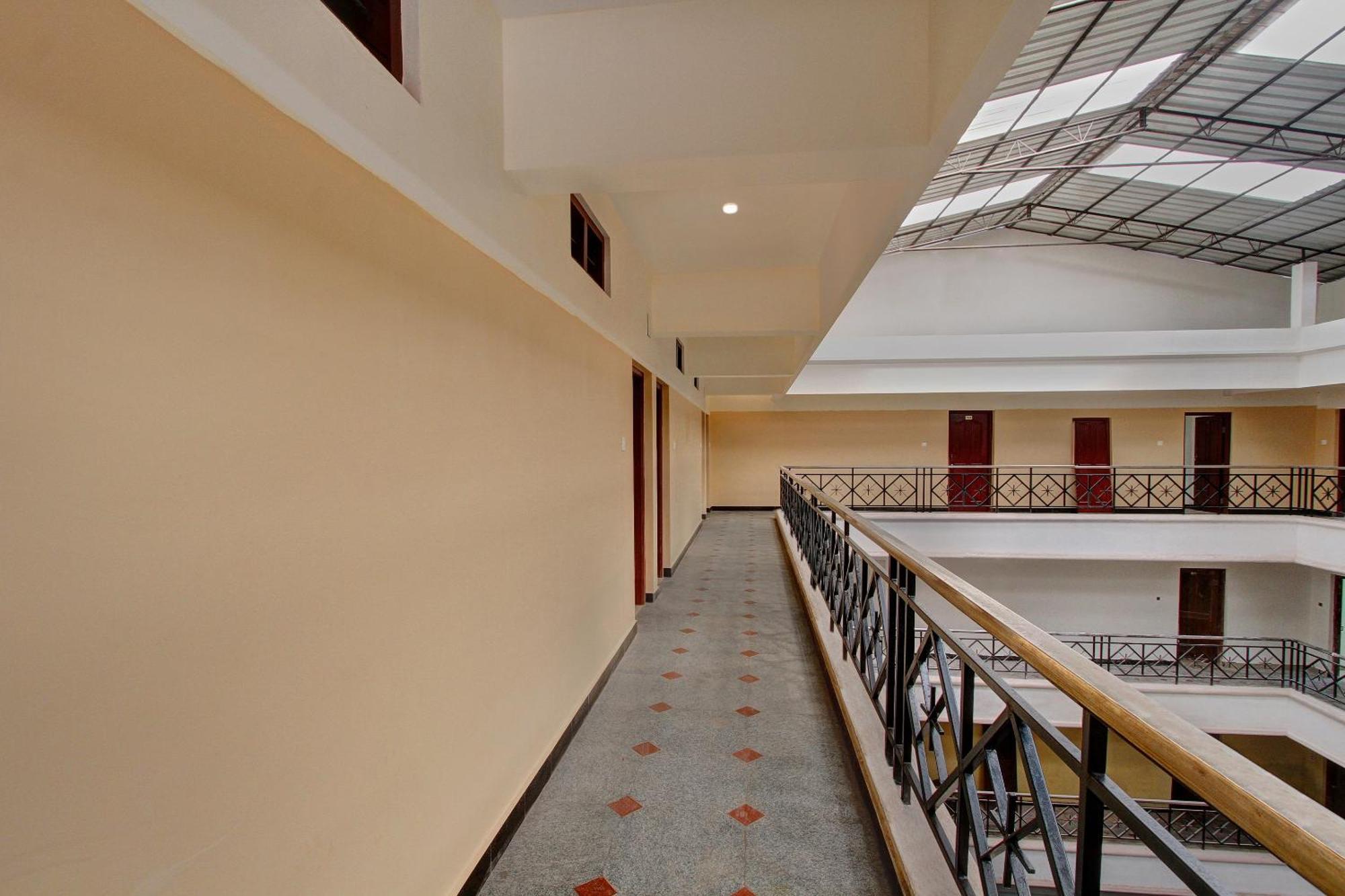 Hotel O Century Park Kāsaragod المظهر الخارجي الصورة