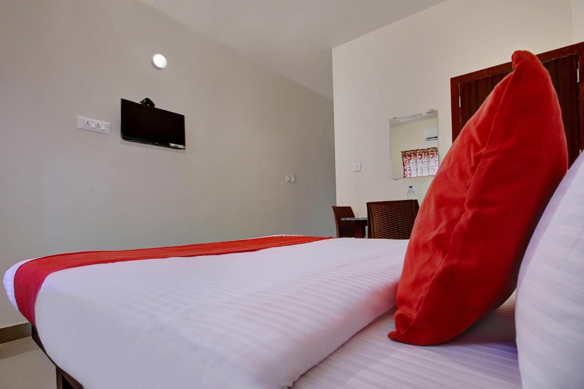 Hotel O Century Park Kāsaragod المظهر الخارجي الصورة